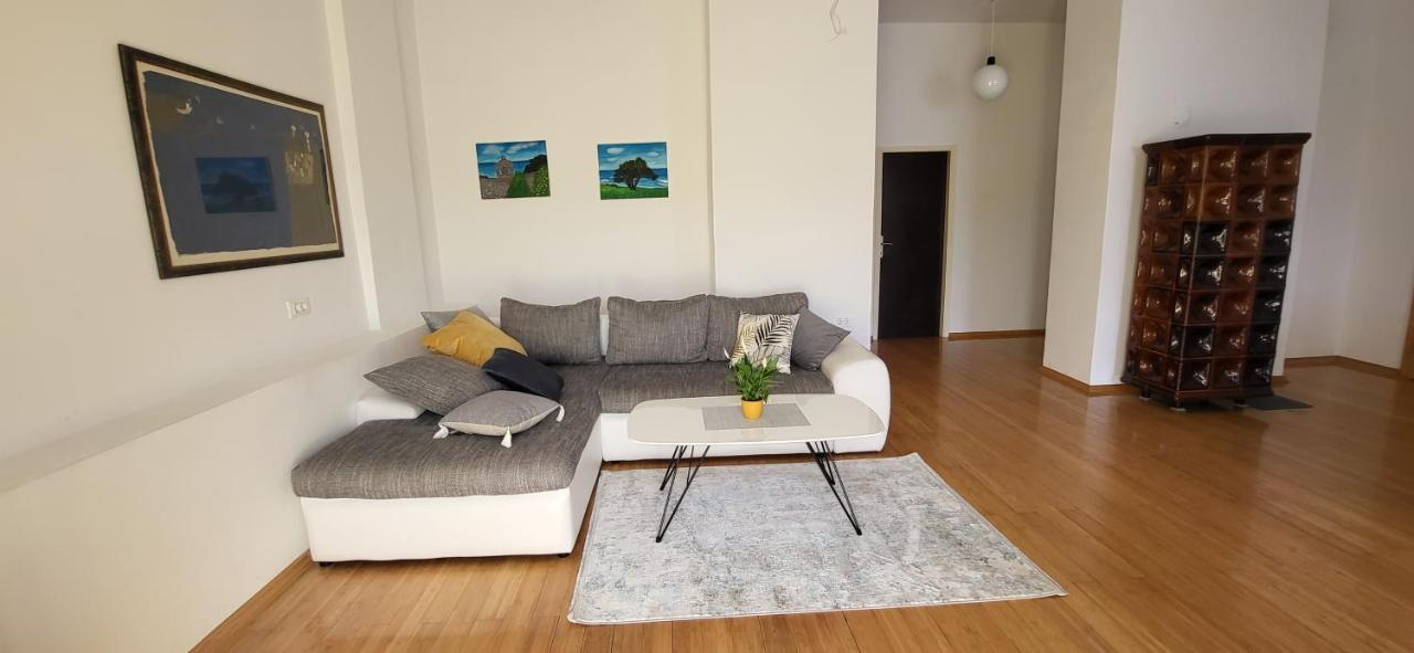 Apartment Petra Pekica Pula Exterior photo